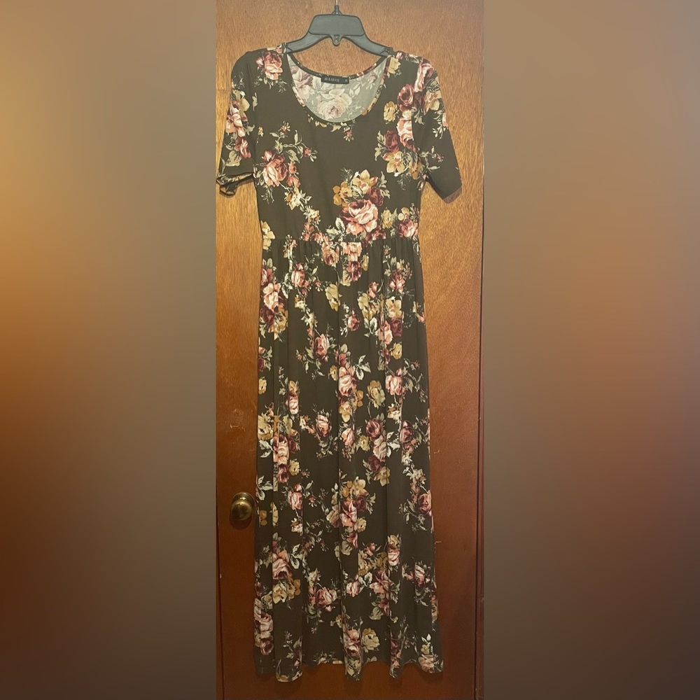 Mikarose Neesees Dresses Rose Floral Maxi Dress